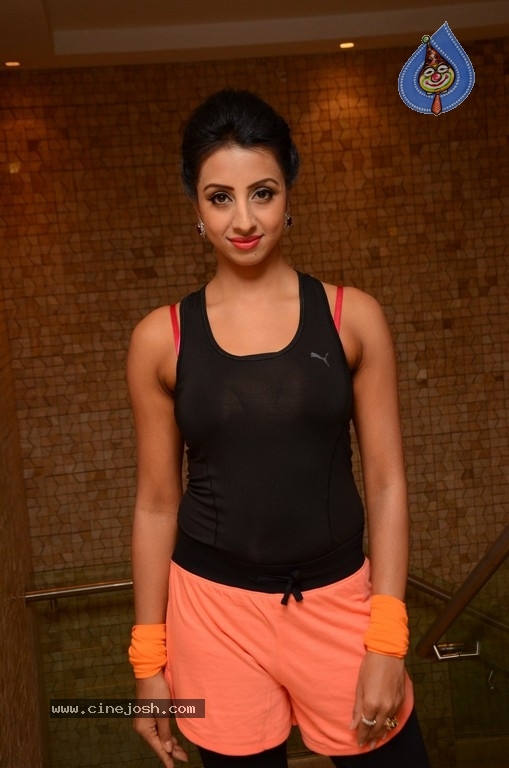 Sanjjana Garlani New Pics - 12 / 15 photos
