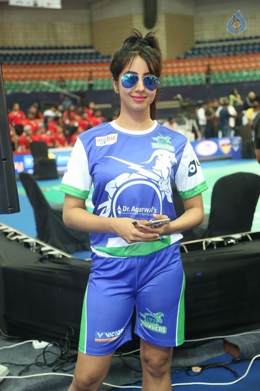 Sanjjanaa at CBL Event - 5 / 32 photos