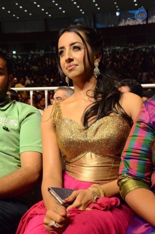 Sanjjanaa at SGS Audio Launch - 19 / 42 photos