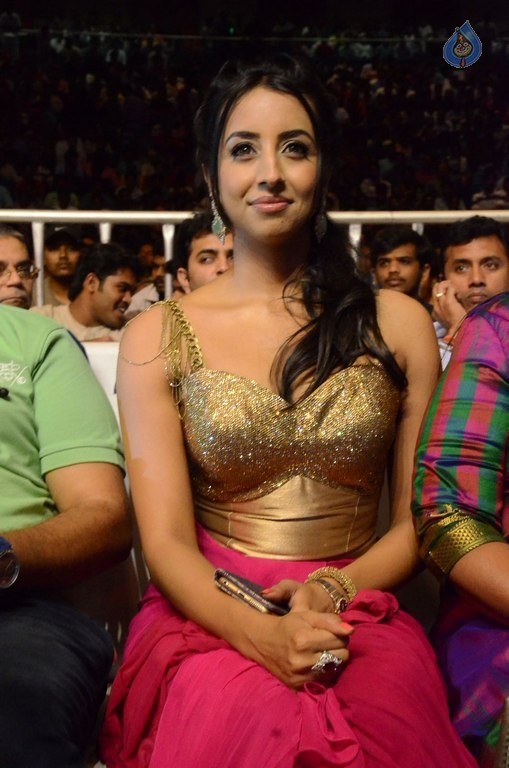 Sanjjanaa at SGS Audio Launch - 40 / 42 photos
