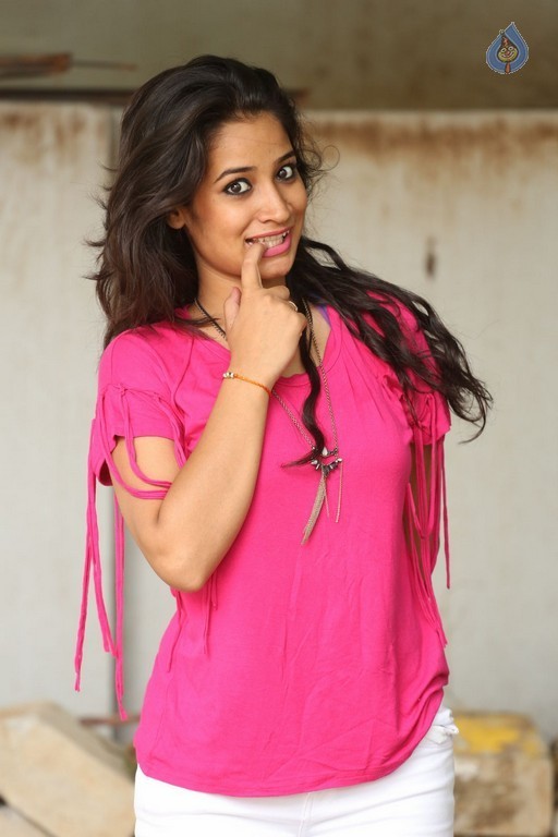 Santhoshi New Photos - 6 / 18 photos