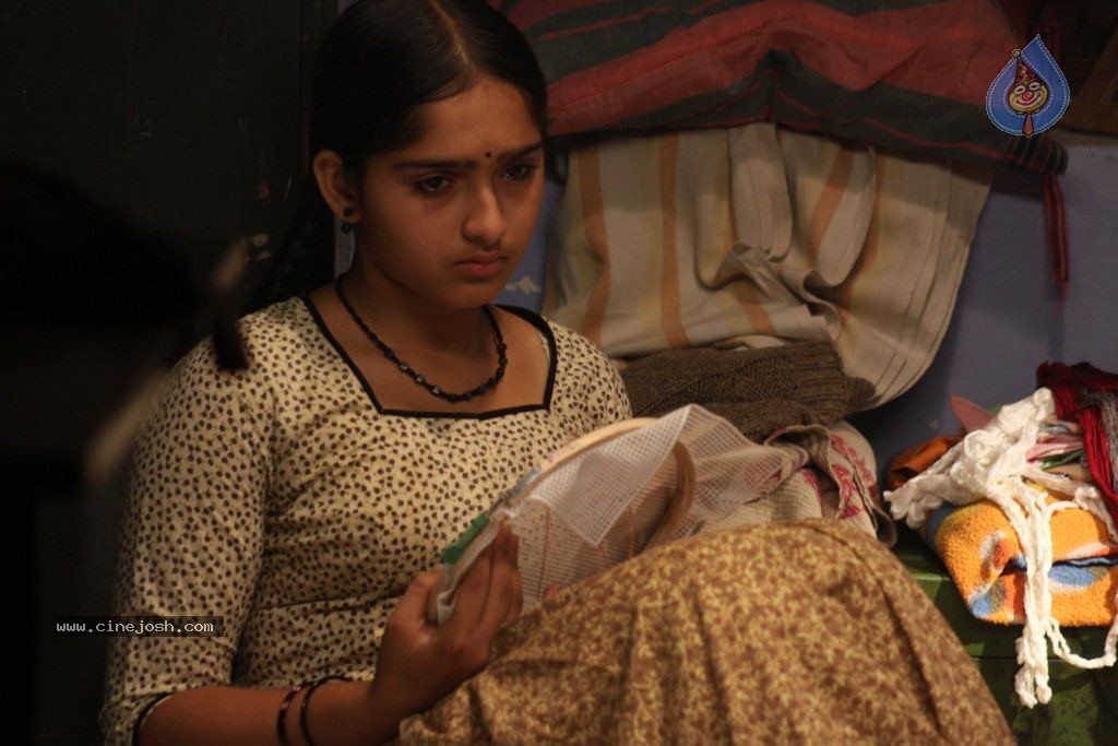 Sanusha Stills - 25 / 26 photos