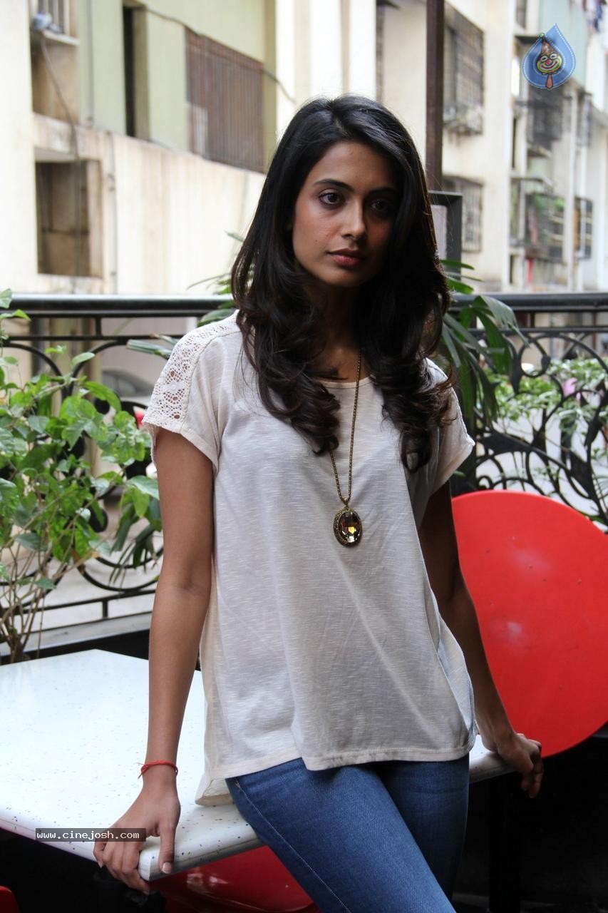 Sara Jane Dias Latest Stills - 21 / 22 photos