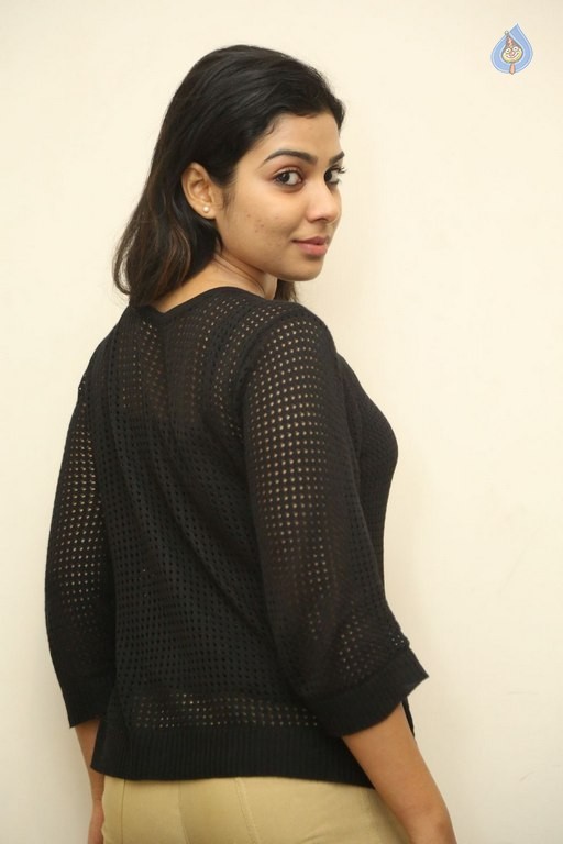 Satna Titus Photos - 9 / 42 photos