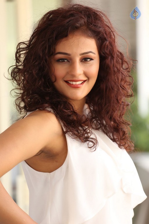 Seerat Kapoor Photos - 5 / 62 photos