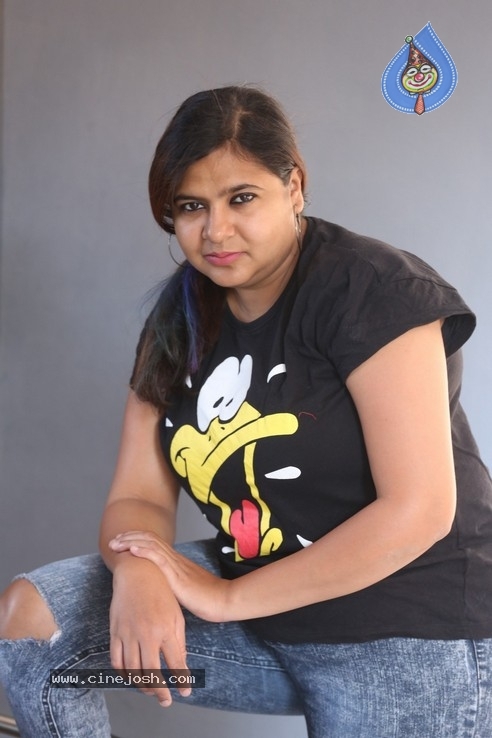 Sesha Sindhu Rao Interview Pics - 7 / 21 photos