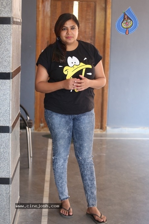 Sesha Sindhu Rao Interview Pics - 12 / 21 photos