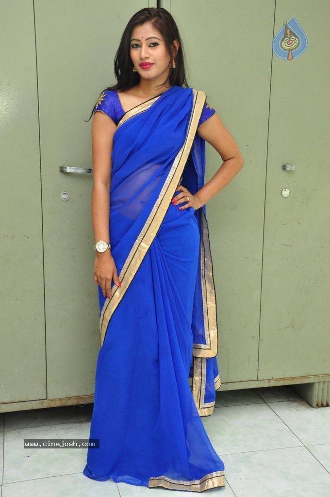 Shanti Priya Pics - 4 / 26 photos