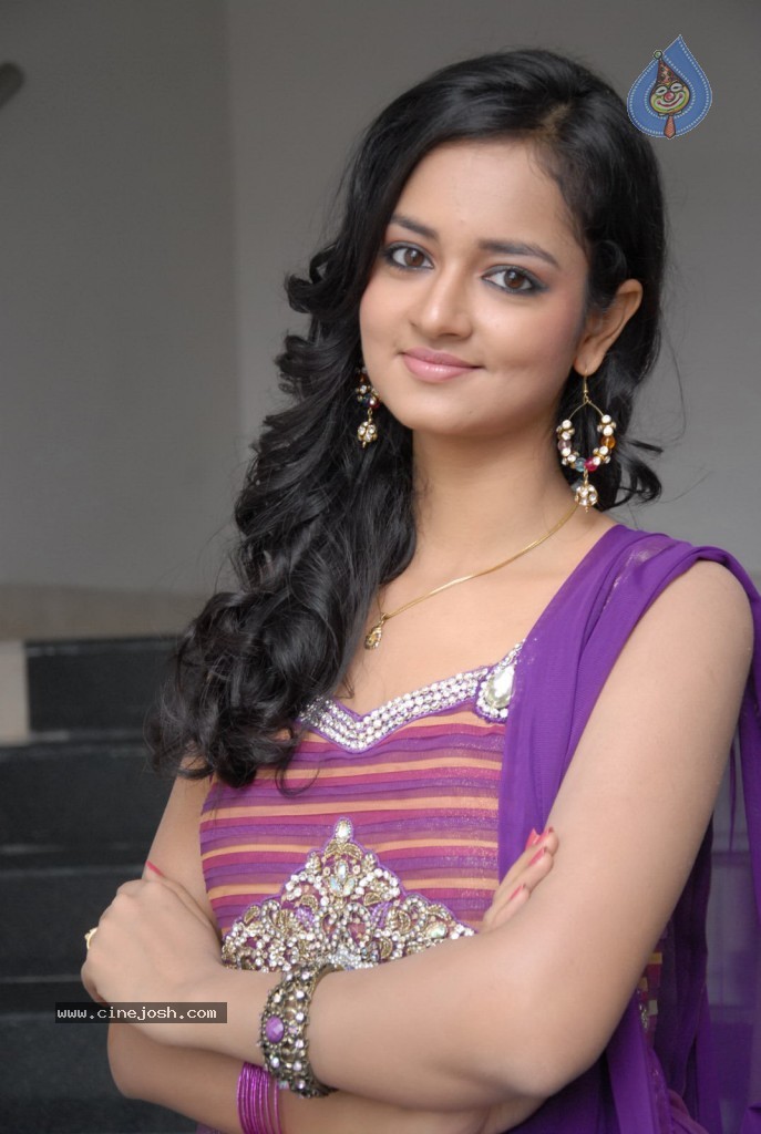 Shanvi Latest Gallery - 53 / 64 photos