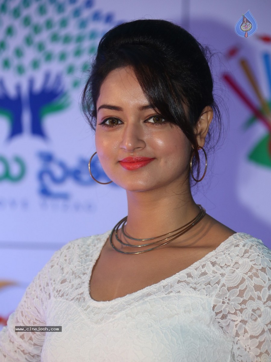 Shanvi Stills - 68 / 78 photos