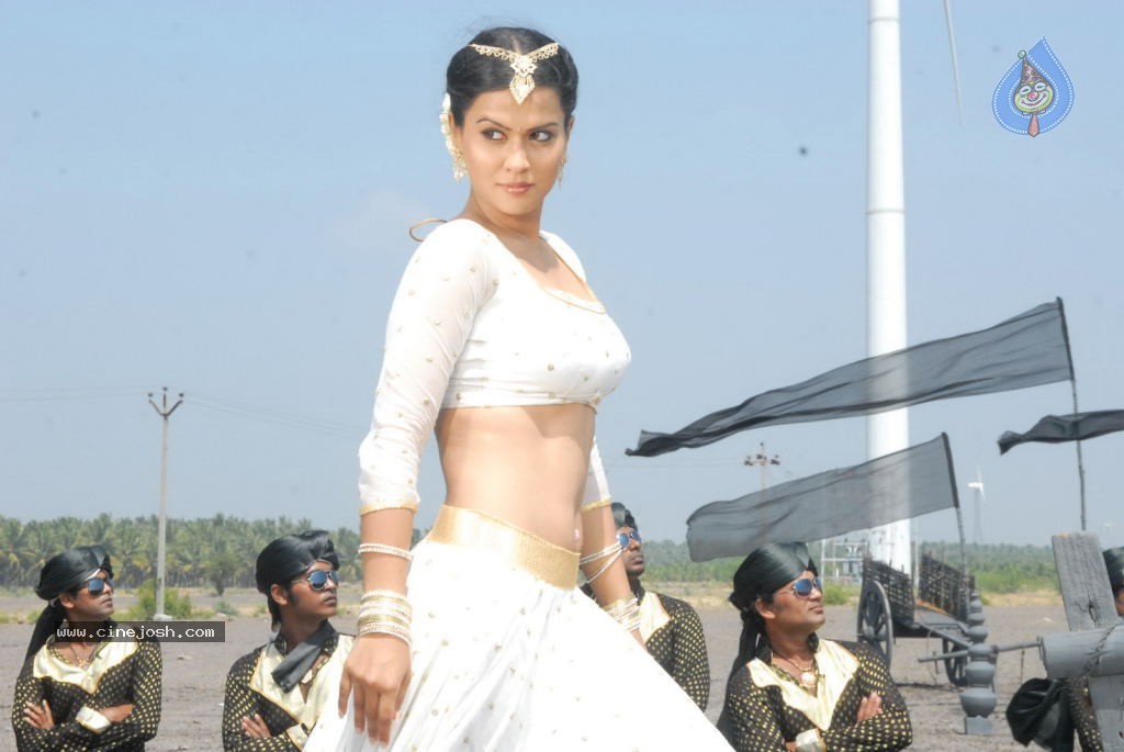 Sharmila Mandre Hot Photos - 23 / 115 photos