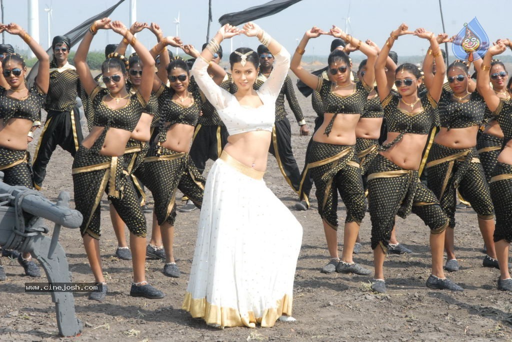 Sharmila Mandre Hot Photos - 111 / 115 photos