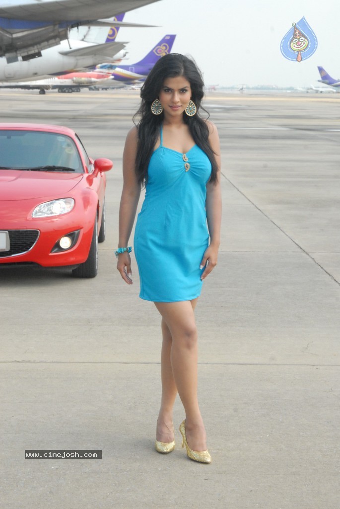 Sharmila Mandre New Hot Stills - 39 / 69 photos