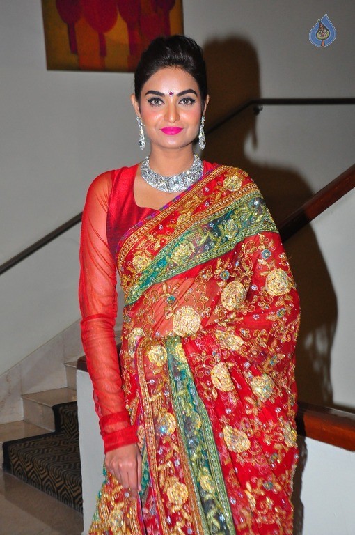 Sharon Fernandes Latest Gallery - 15 / 29 photos