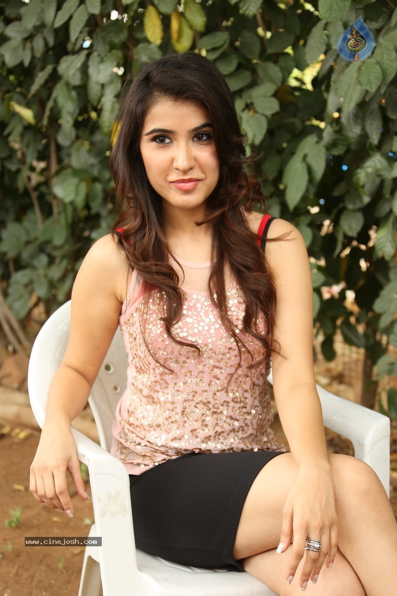 Sheena Bajaj Stills - 1 / 62 photos