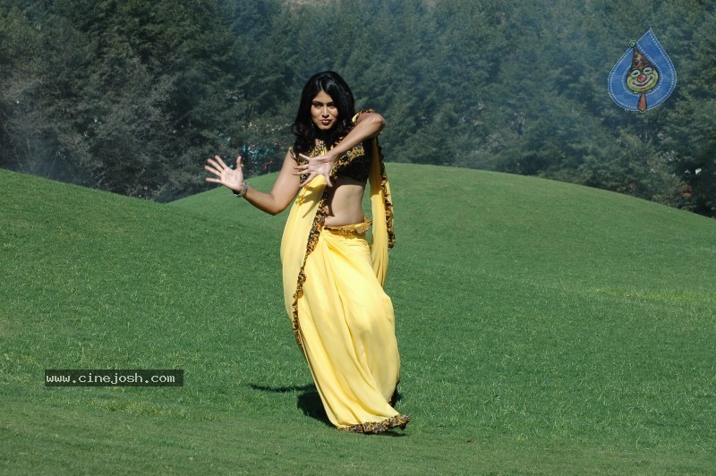 Exclusive Sheril Pinty Gallery - 4 / 58 photos