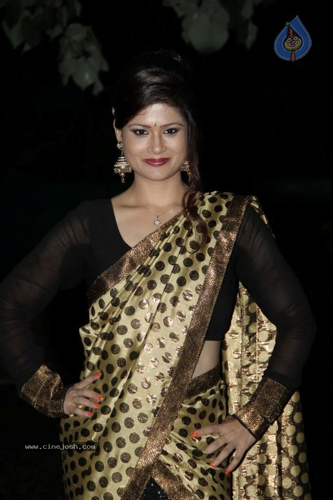 Shilpa Chakravarthy New Photos - 17 / 48 photos