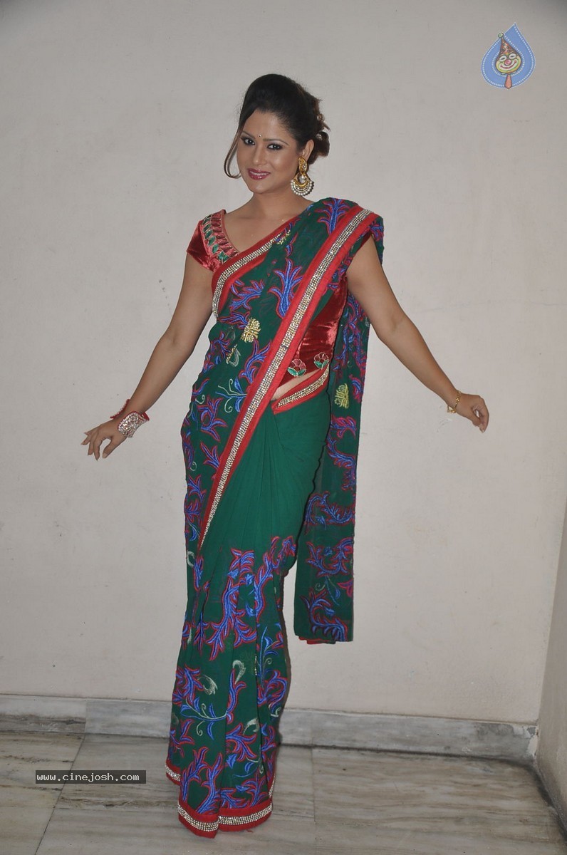 Shilpa Chakravarthy New Photos - 42 / 48 photos