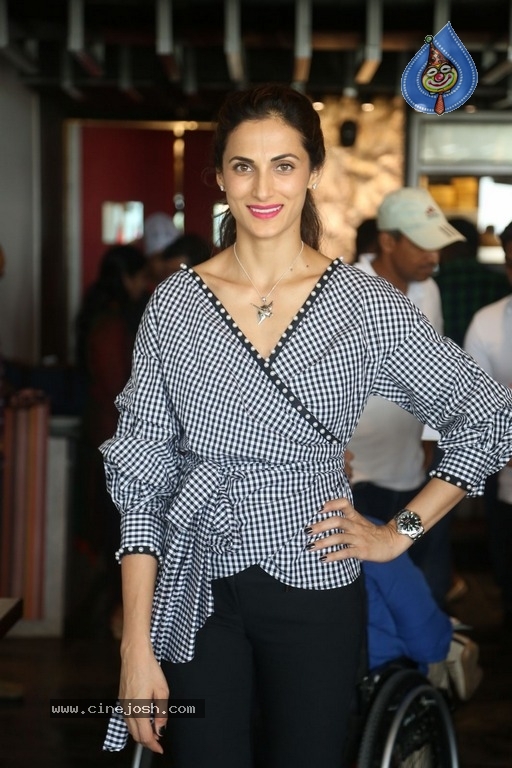 Shilpa Reddy Latest Photos - 8 / 9 photos