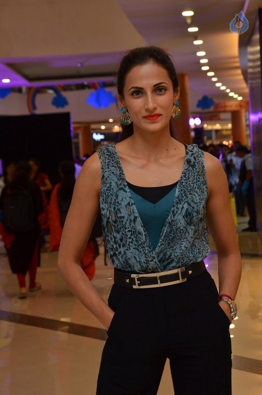 Shilpa Reddy Latest Photos - 4 / 30 photos