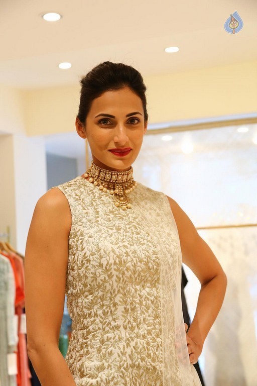 Shilpa Reddy New Pics - 41 / 41 photos