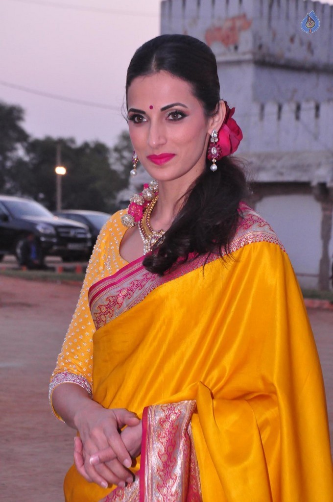 Shilpa Reddy Pics - 10 / 35 photos