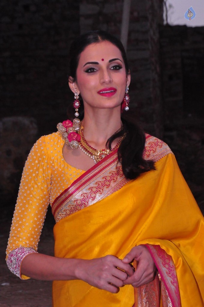 Shilpa Reddy Pics - 11 / 35 photos
