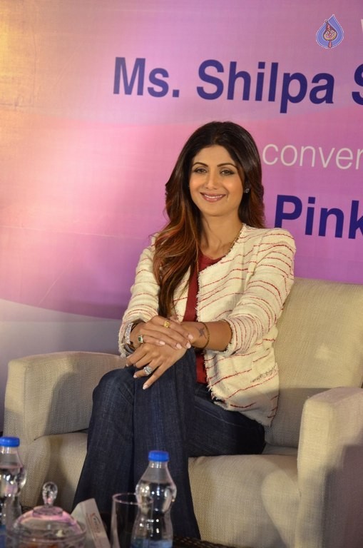 Shilpa Shetty New Photos - 6 / 36 photos