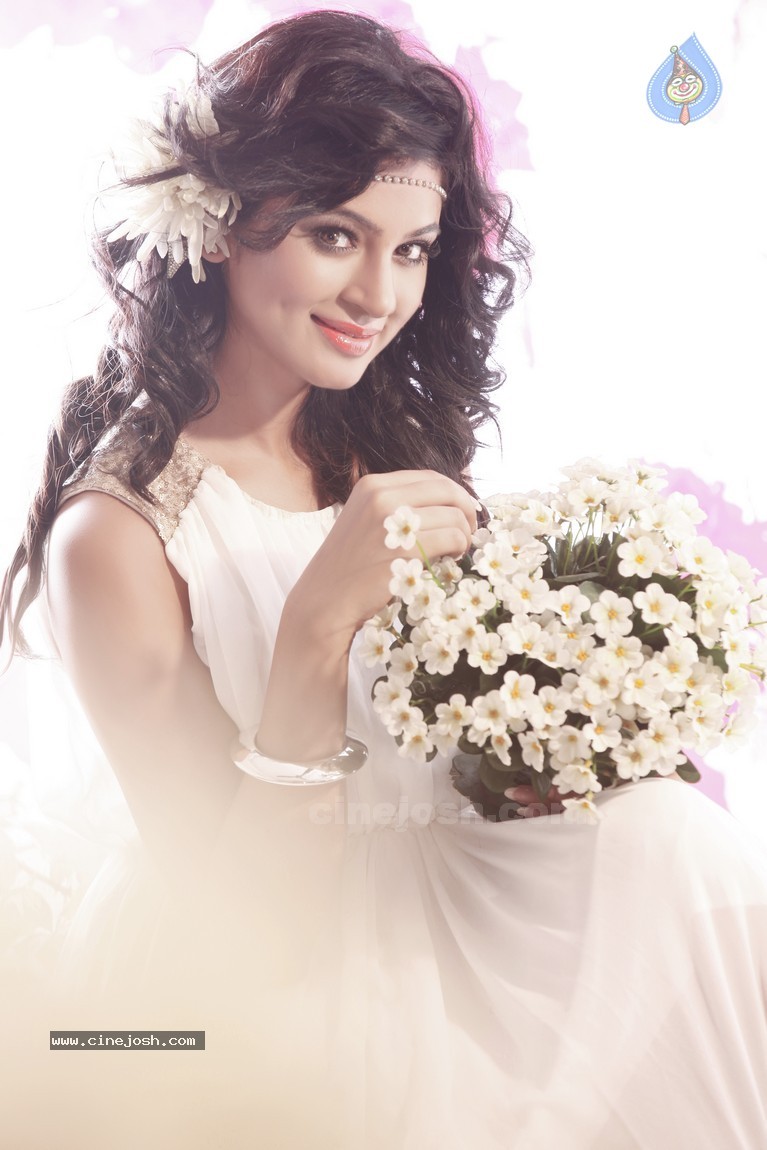 Shilpi Sharma New Portfolio - 19 / 45 photos