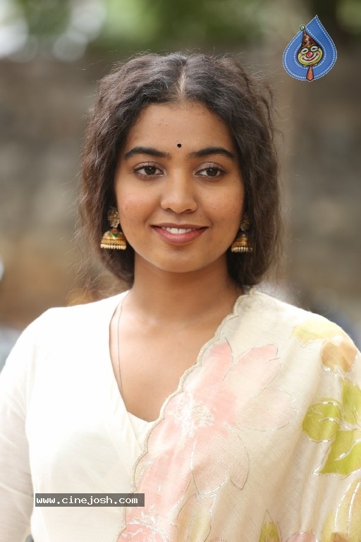 Shivathmika Rajashekar Photos - 13 / 21 photos