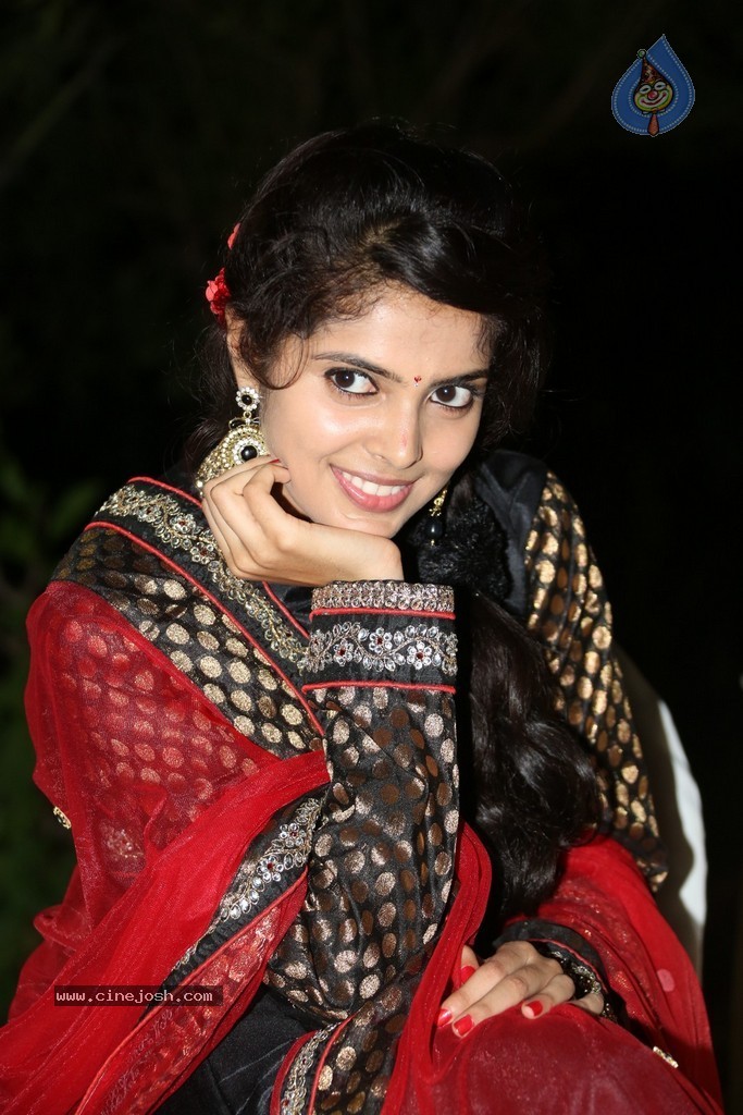 Shravya New Photos - 42 / 126 photos