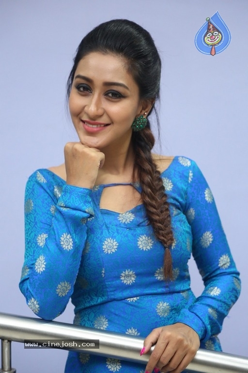 Shravya Rao Actress Photos - 12 / 18 photos