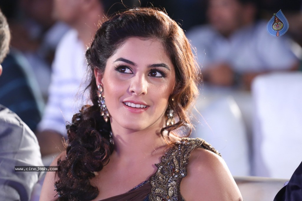 Isha Talwar at GJG Audio Launch - 53 / 54 photos