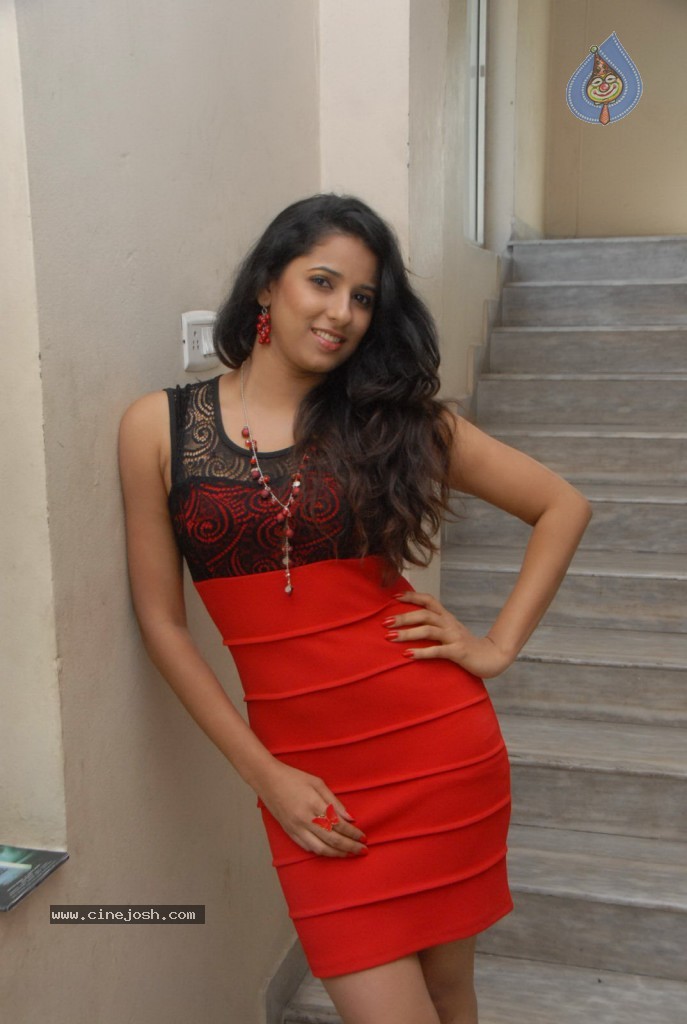Shravya Reddy New Photos - 30 / 59 photos