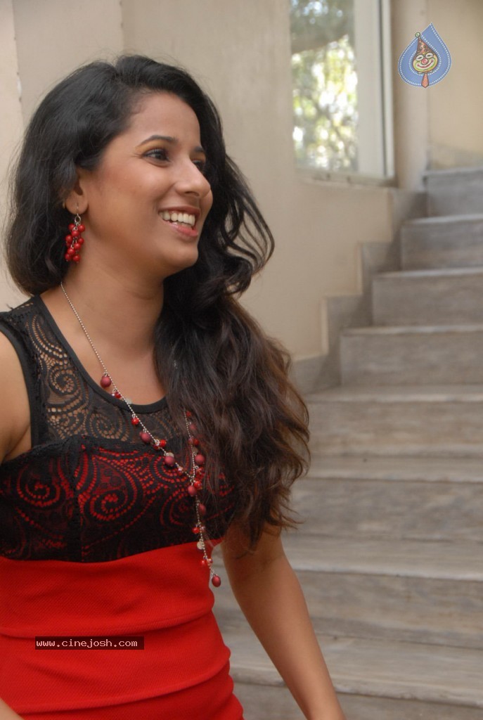 Shravya Reddy New Photos - 43 / 59 photos