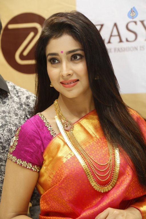 Shriya Latest Photos - 11 / 62 photos