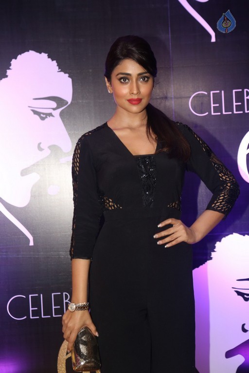 Shriya Saran Photos - 18 / 42 photos