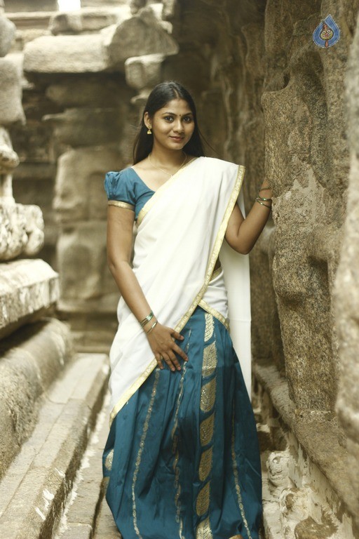 Shruti Reddy Latest Photos - 41 / 42 photos