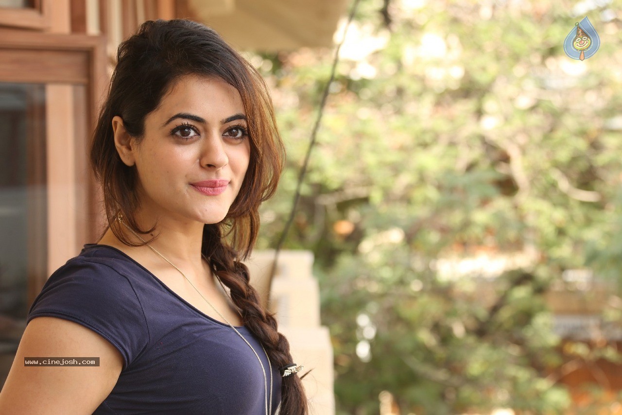 Shruti Sodhi New Stills - 69 / 90 photos