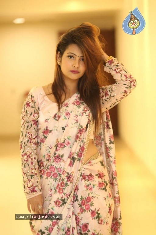 Shubhangi Pant New Photos - 7 / 37 photos