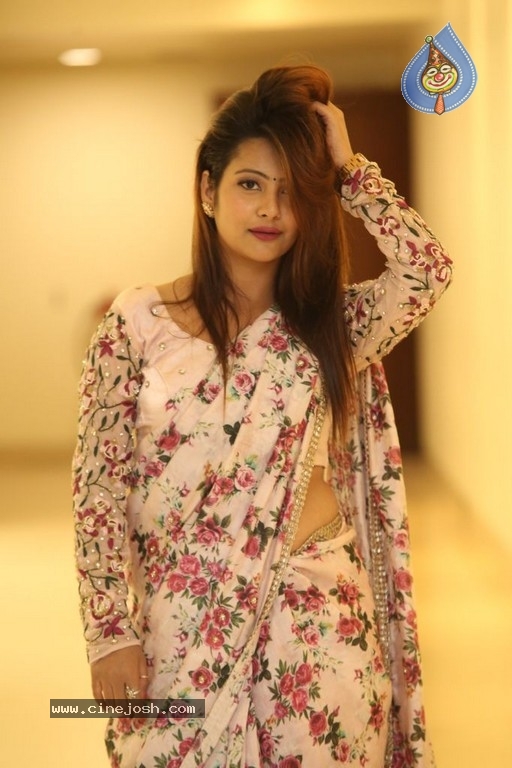 Shubhangi Pant New Photos - 32 / 37 photos