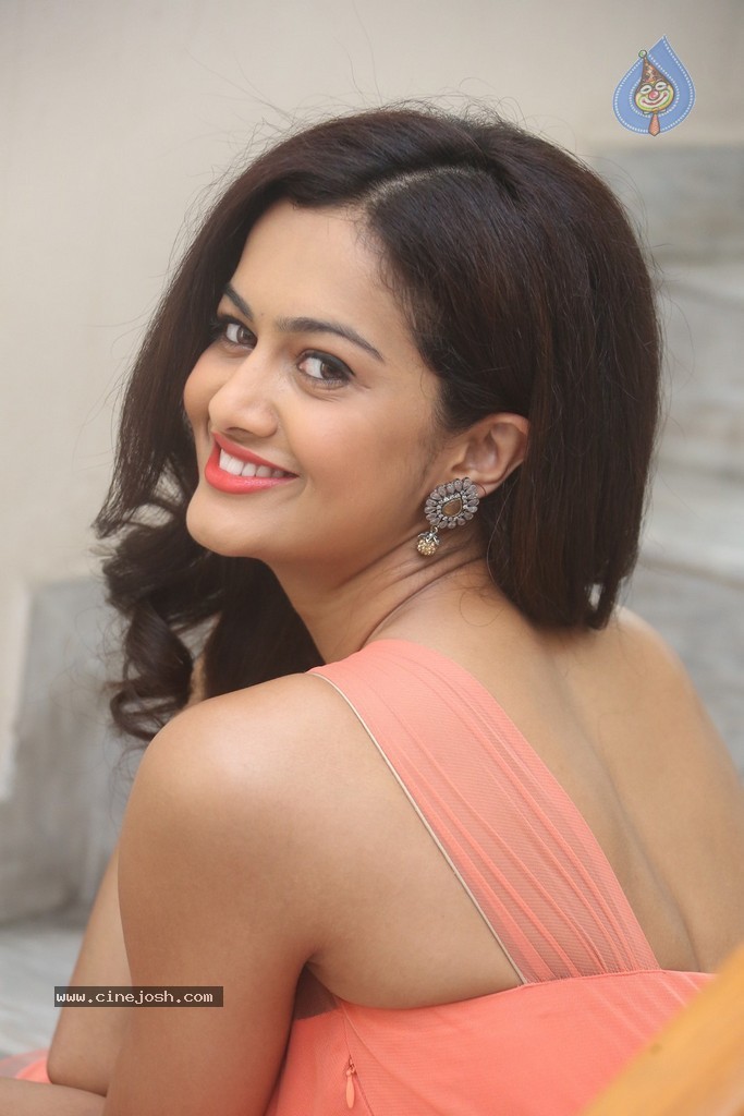 Shubra Aiyappa New Gallery - 61 / 108 photos