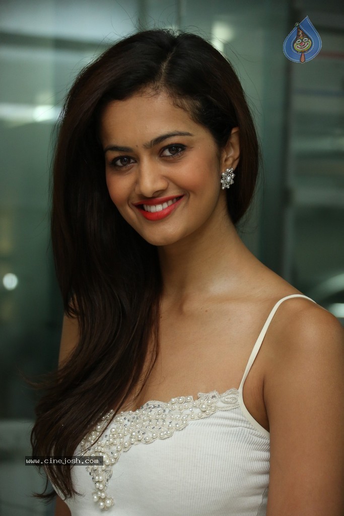 Shubra Aiyappa New Photos - 32 / 68 photos