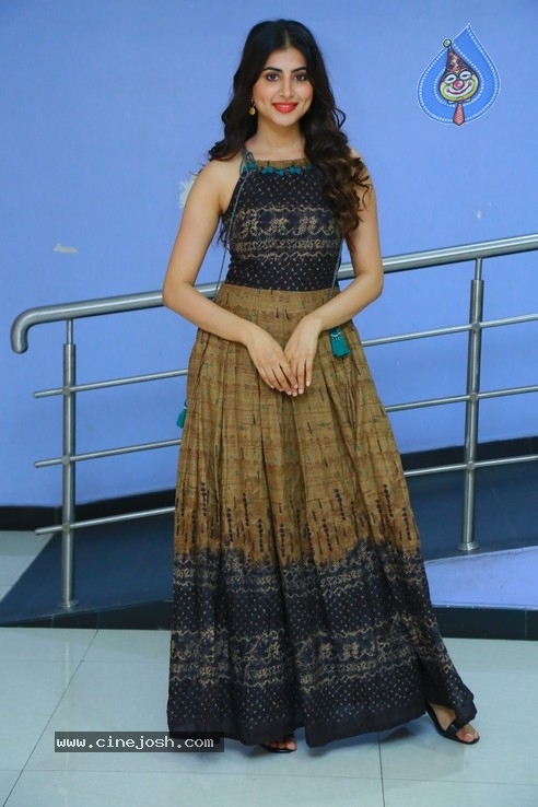 Shweta Avasthi Photos - 2 / 42 photos