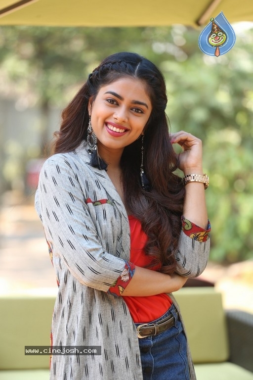 Siddhi Idnani Interview Photos - 1 / 21 photos