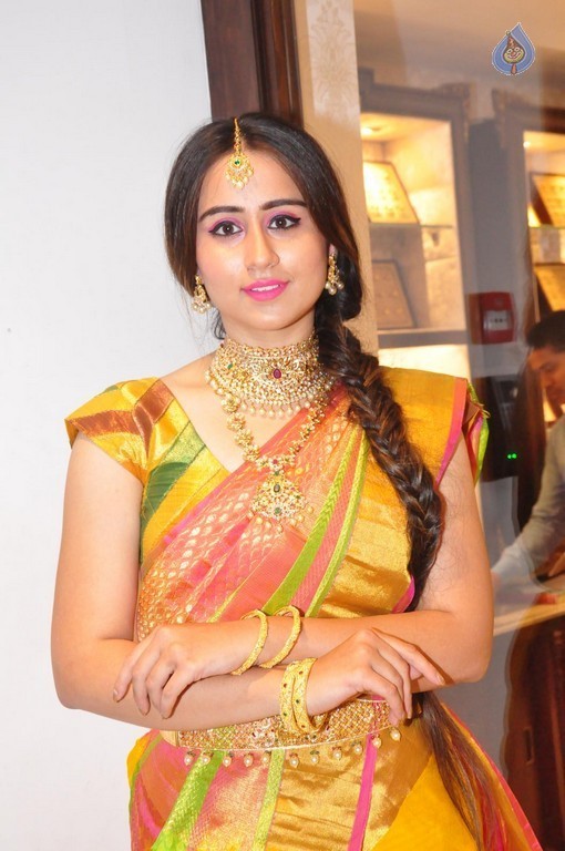 Simrath Juneja New Gallery - 39 / 39 photos