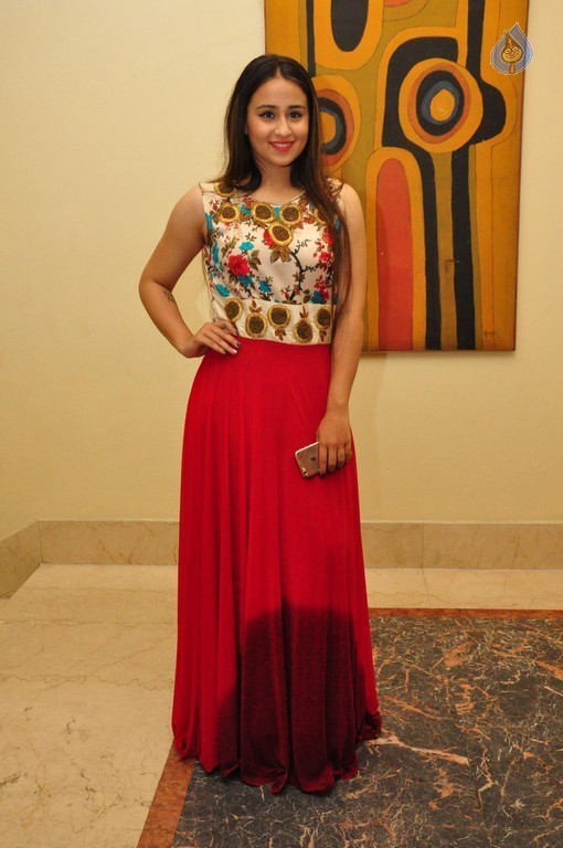 Simrath New Pics - 10 / 33 photos