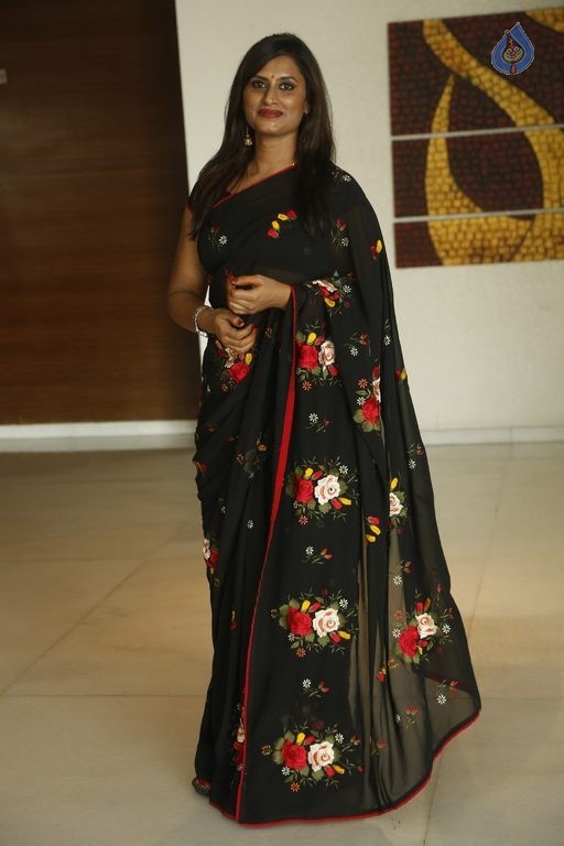 Singer Kousalya New Photos - 4 / 29 photos