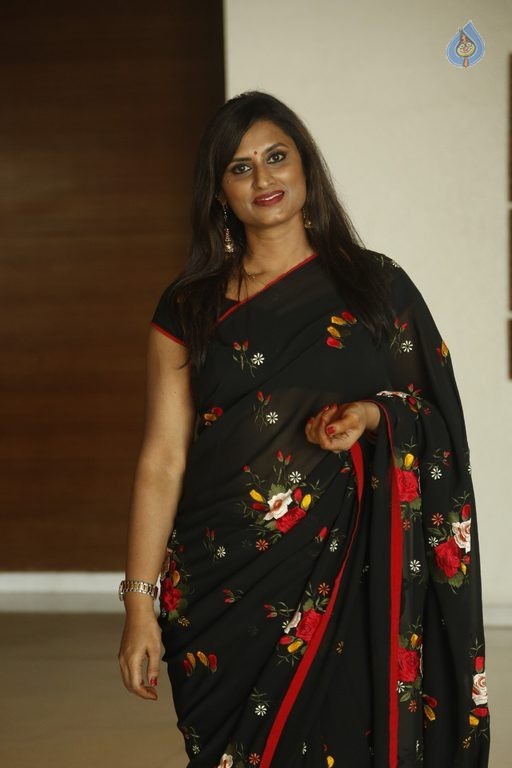 Singer Kousalya New Photos - 12 / 29 photos