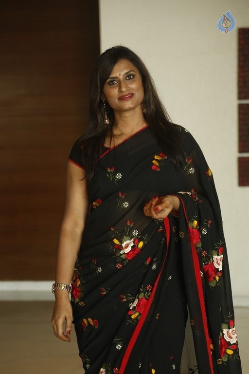 Singer Kousalya New Photos - 17 / 29 photos